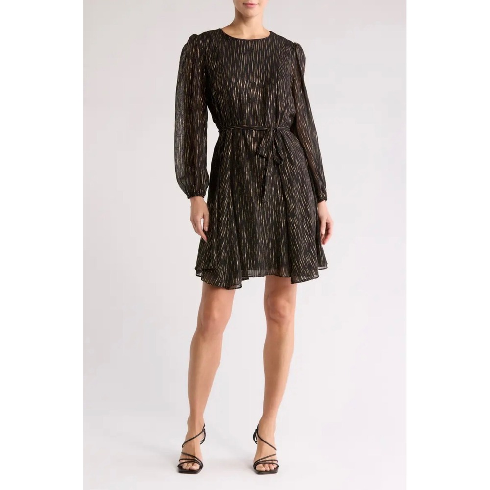 J15 Maia‎ Metallic Long Sleeve
Swing Dress Lined Jewel Neck Long Sleeve Belted